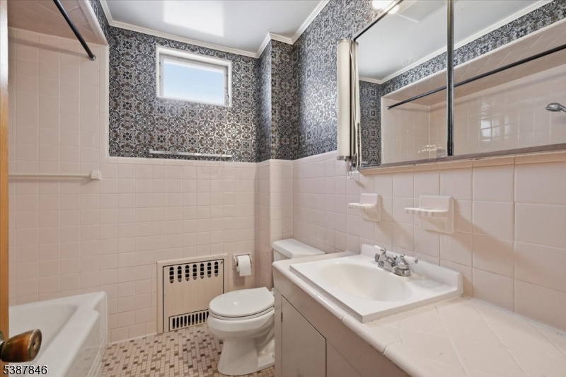 15 Kennedy Road Morris Plains, NJ 07950 - Photo 19 of 37