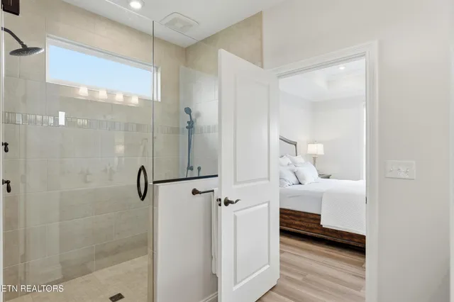 $849,000 | 3462 Persimmon Ridge, Loudon, TN 37774