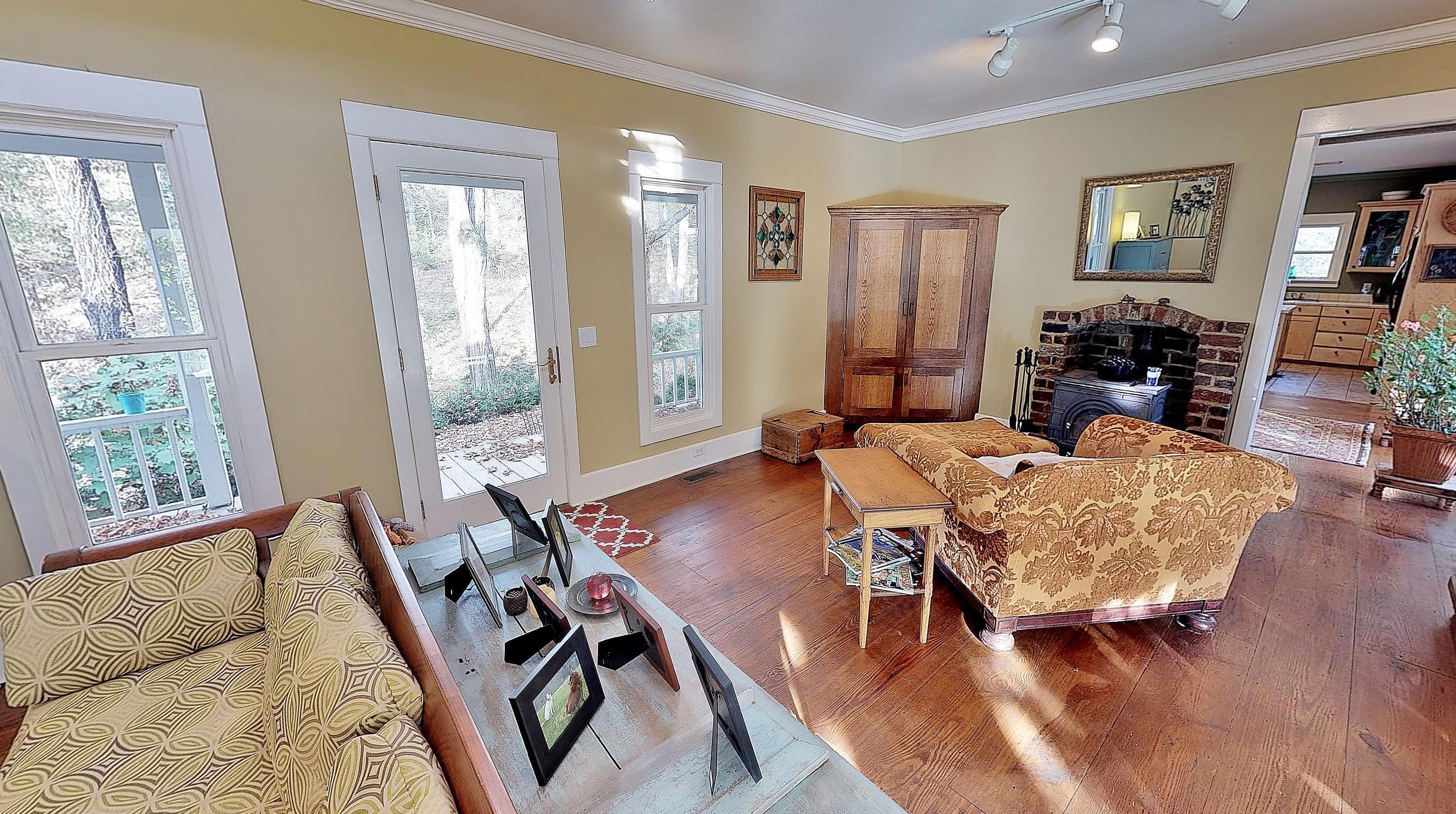 174 Pyne Mountain Road Lindside, WV 24951 - Photo 6 of 28 Gallery Image 6