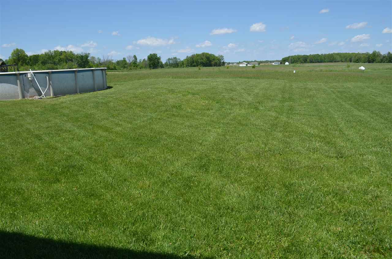 18311 Hurshtown Road Grabill, IN 46741 - Photo 4 of 35