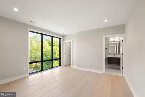 $3,549,950 | 6329 Halsey Road, McLean, VA 22101
