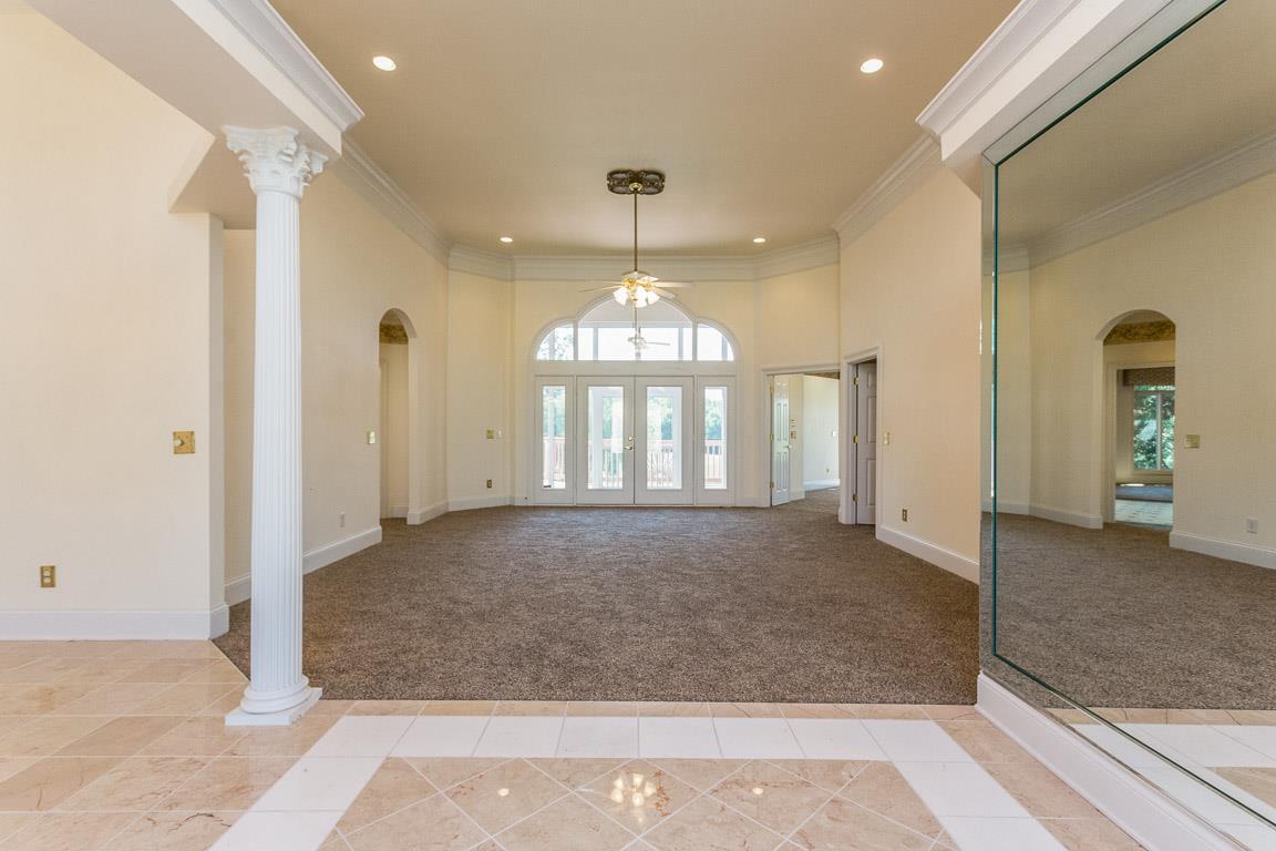413 Ridgecrest Lane Lebanon, TN 37087 - Photo 3 of 30 GRAND FOYER