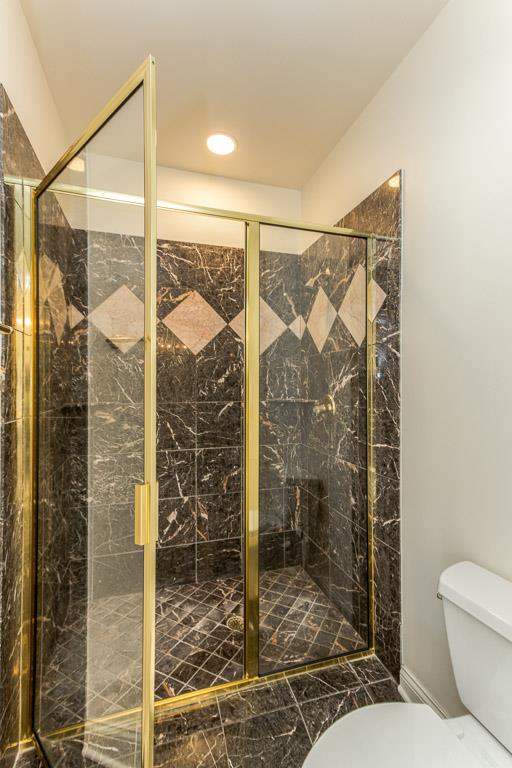 413 Ridgecrest Lane Lebanon, TN 37087 - Photo 21 of 30 BEAUTIFUL MARBLE TILE WORK