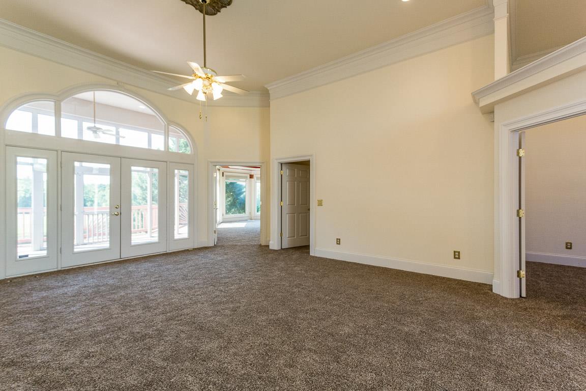 413 Ridgecrest Lane Lebanon, TN 37087 - Photo 5 of 30 LARGE LIVING ROOM