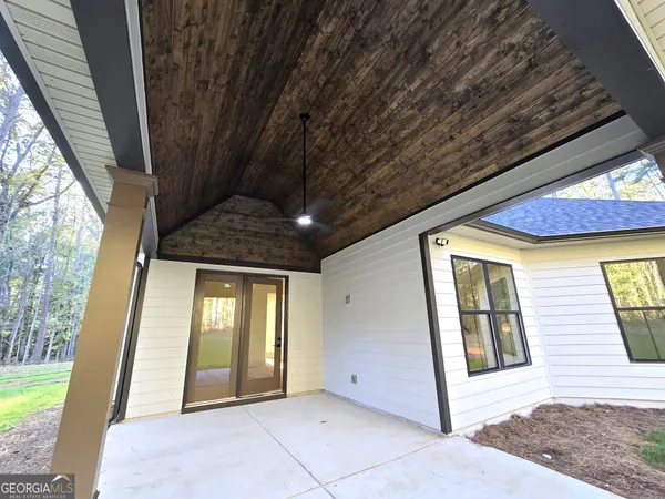 $875,000 | 2039 Fischer Road, Sharpsburg, GA 30277