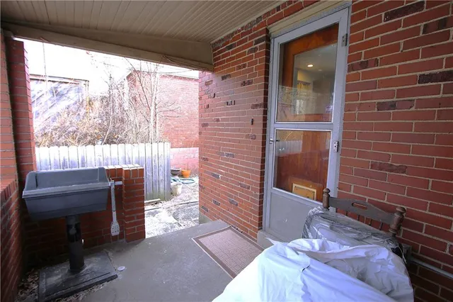 $165,000 | 210 Livingston Road, West Mifflin, PA 15122