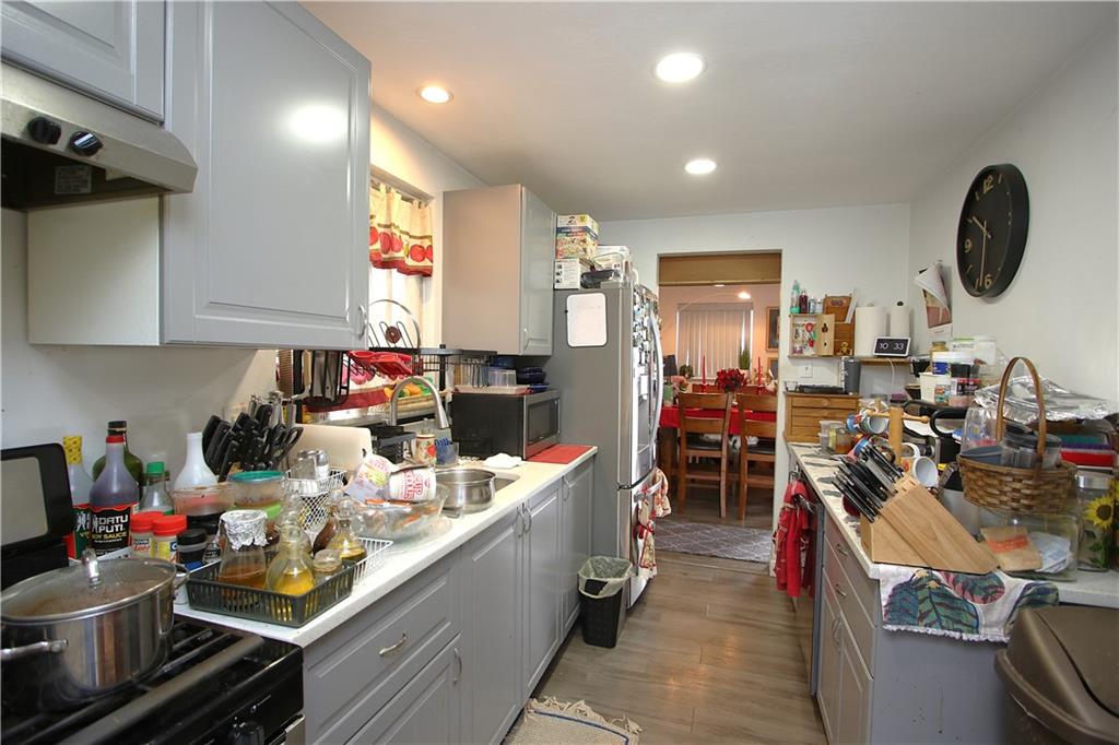 210 Livingston Road West Mifflin, PA 15122 - Photo 5 of 25 a kitchen with lots of counter top space