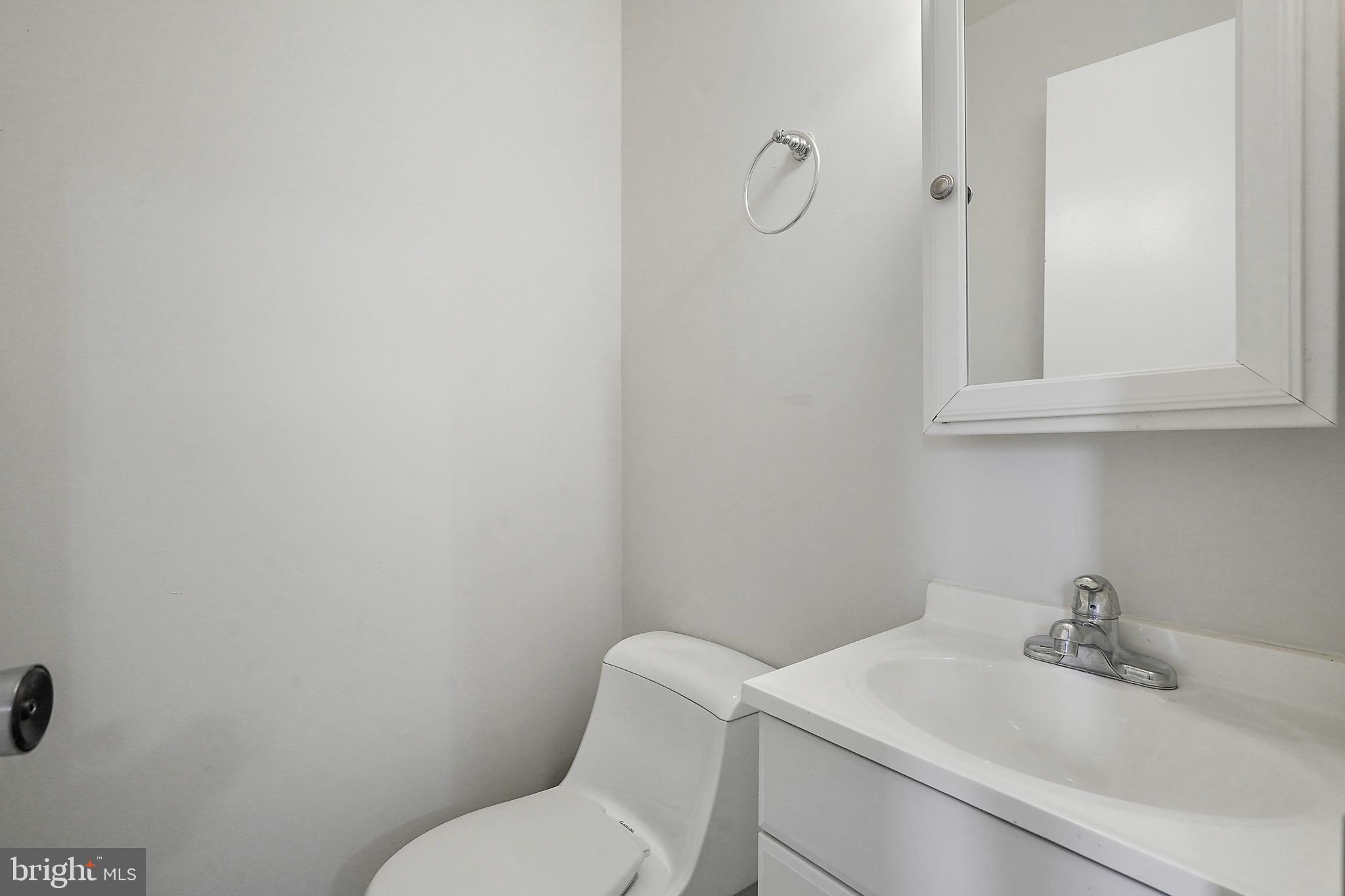 6351 Rockshire Street Alexandria, VA 22315 - Photo 21 of 38 Gallery Image 21