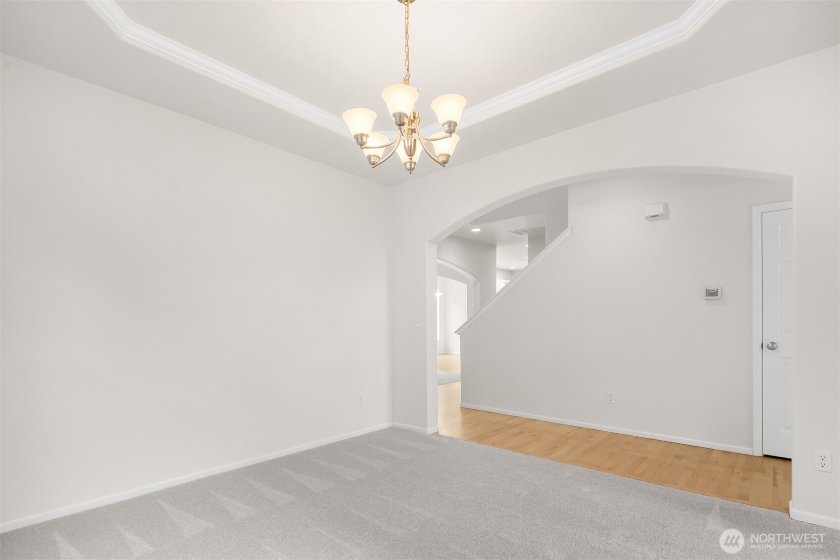 3512 Wells Avenue South Renton, WA 98055 - Photo 7 of 38 Gallery Image 7