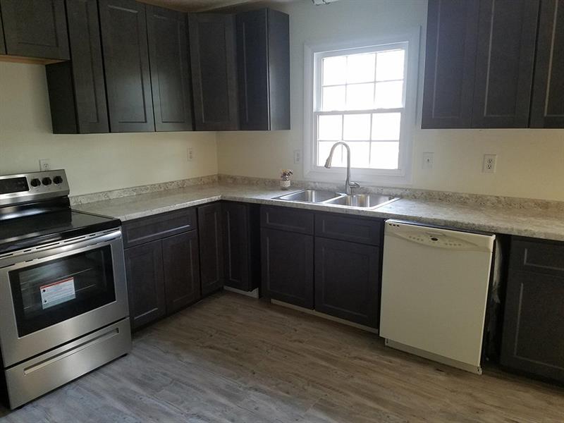 147 Stormer Road Indiana, PA 15701 - Photo 5 of 17 Kitchen