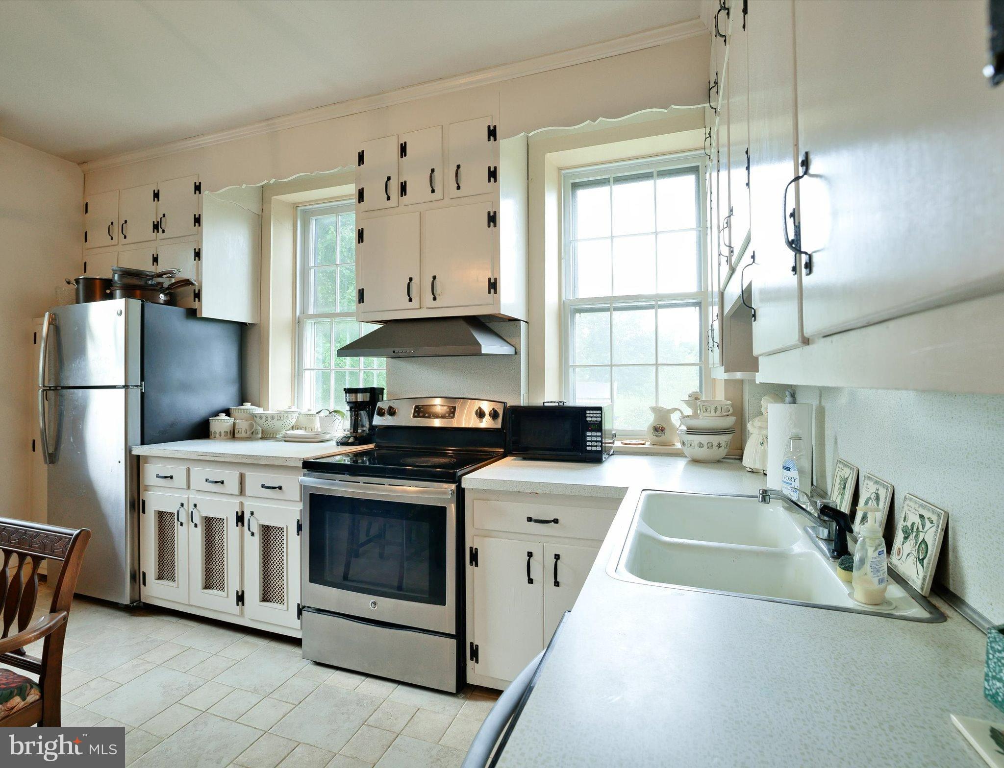 452 Sullivan Road Westminster, MD 21157 - Photo 20 of 63 kitchen