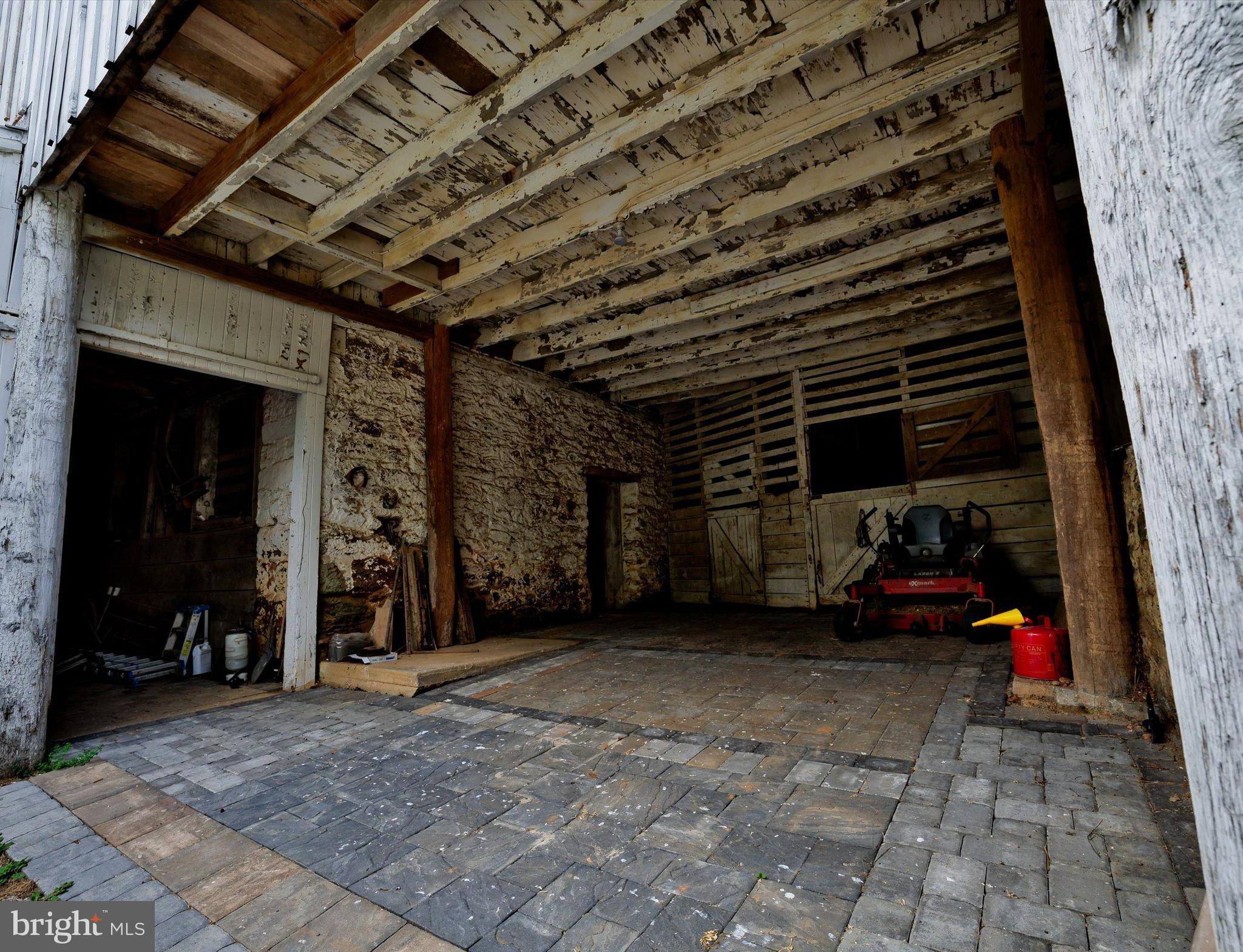 452 Sullivan Road Westminster, MD 21157 - Photo 50 of 63 Barn/garage