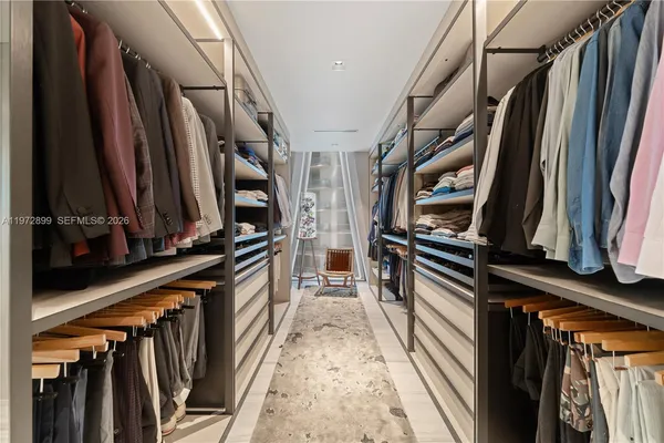 $7,500,000 | 1000 Biscayne Boulevard, Unit 3201, Miami, FL 33132