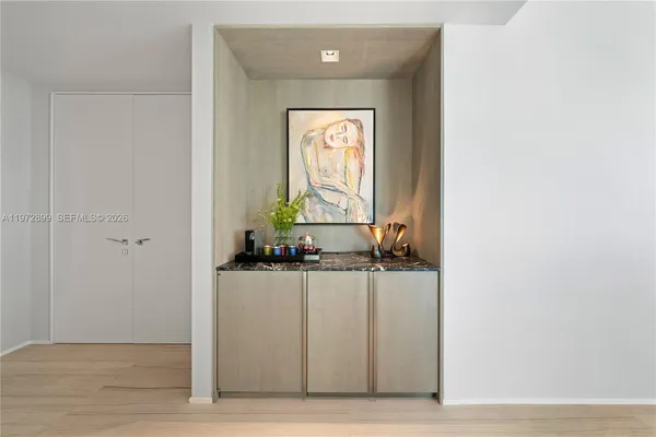 $7,500,000 | 1000 Biscayne Boulevard, Unit 3201, Miami, FL 33132