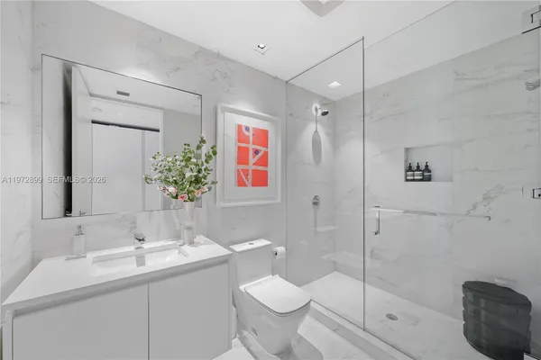 $7,500,000 | 1000 Biscayne Boulevard, Unit 3201, Miami, FL 33132