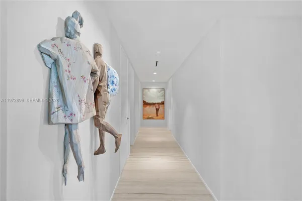 $7,500,000 | 1000 Biscayne Boulevard, Unit 3201, Miami, FL 33132