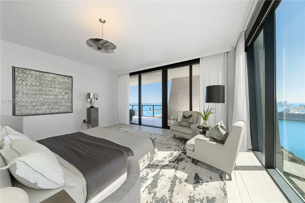 $7,500,000 | 1000 Biscayne Boulevard, Unit 3201, Miami, FL 33132