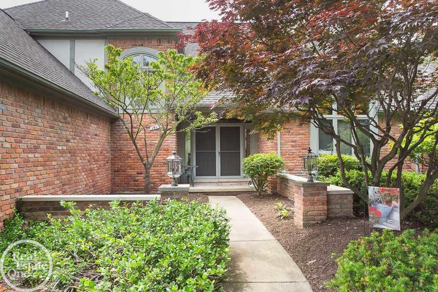 1915 Independence Court Rochester Hills, MI 48306 - Photo 1 of 33