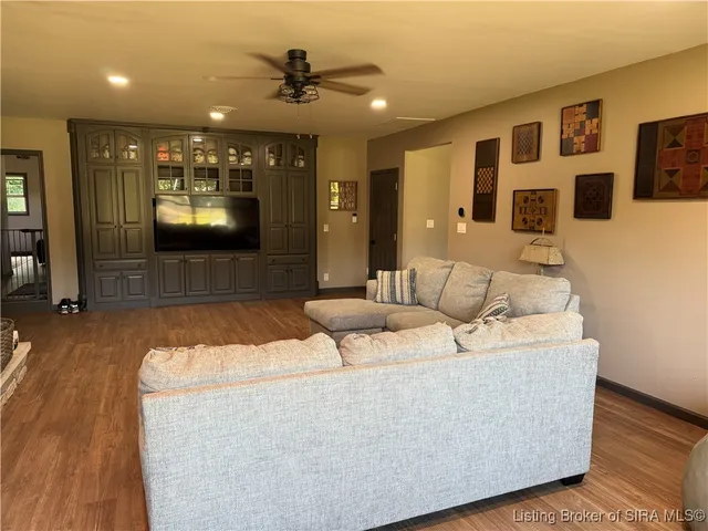 $499,900 | 1970 Clifty Drive, Madison, IN 47250