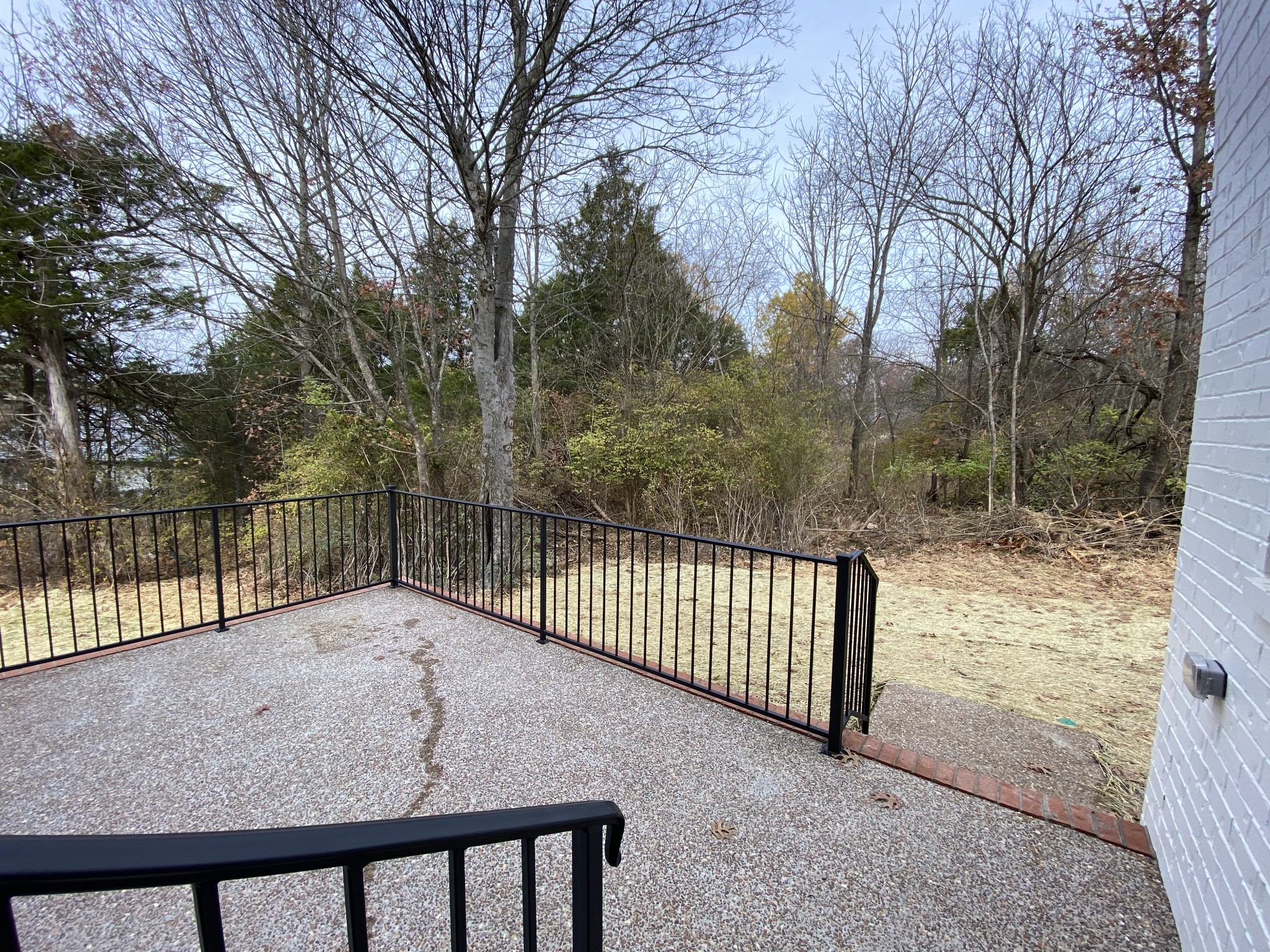 2019 Eagle View Road Hendersonville, TN 37075 - Photo 18 of 19 a view of backyard with wooden fence and trees