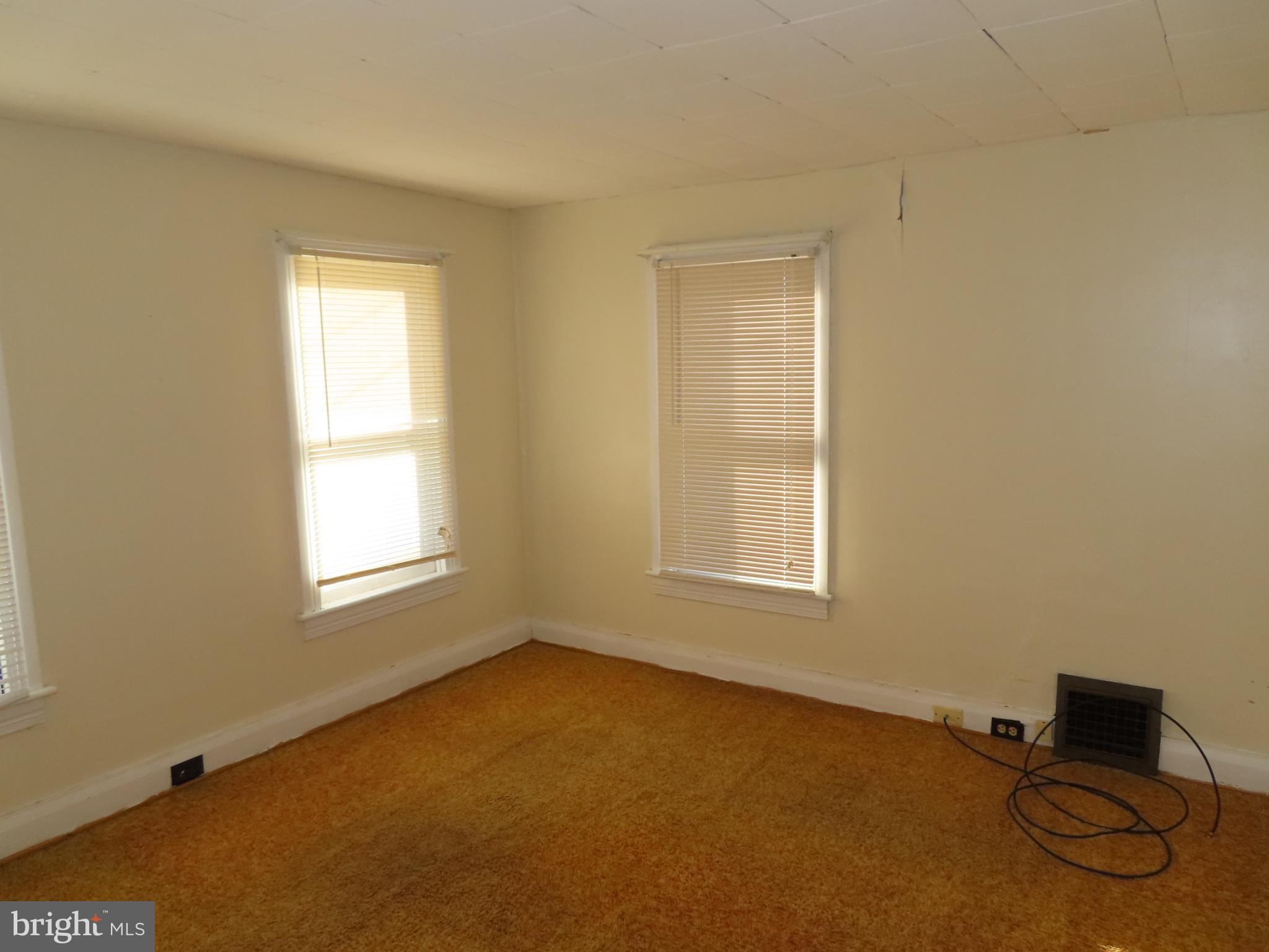 514 Locust Street Hanover, PA 17331 - Photo 14 of 29 Gallery Image 14