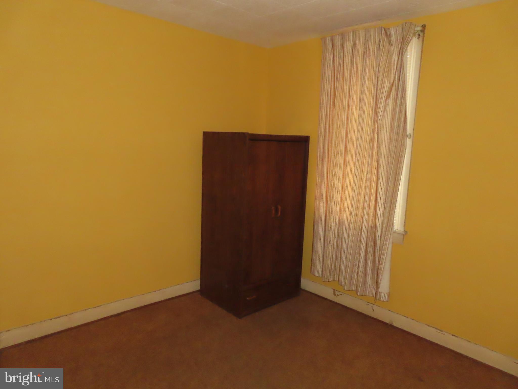 514 Locust Street Hanover, PA 17331 - Photo 7 of 29 Gallery Image 7
