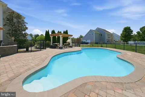 $689,900 | 112 Sweethollow Drive, Bear, DE 19701