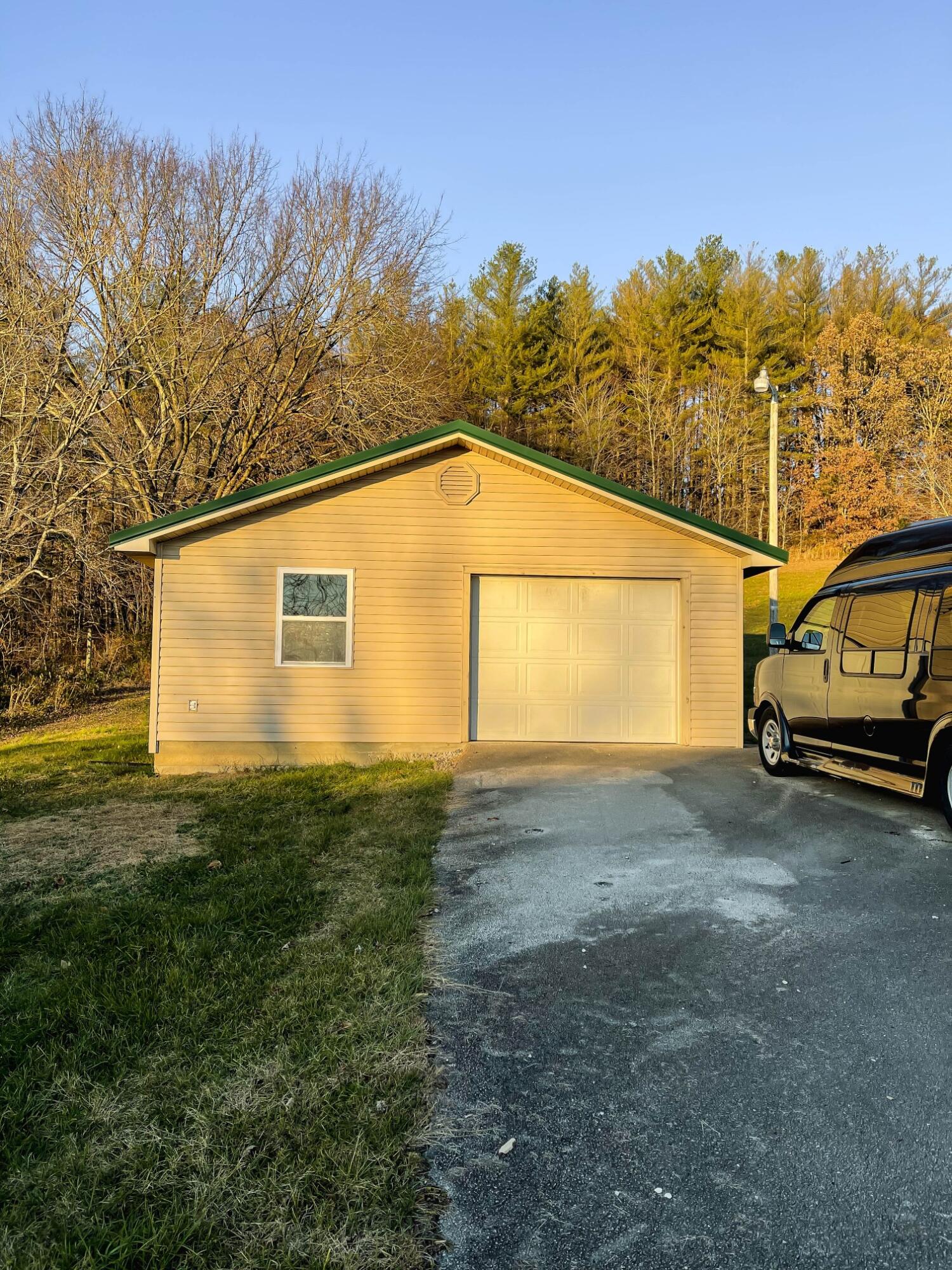 75 Lizard Ridge Road Hazel Green, KY 41332 - Photo 6 of 40 KRPbw-1303