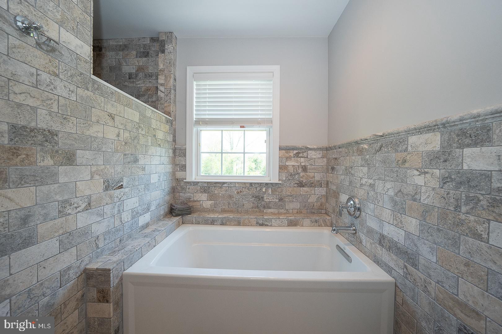 3301 Maplevale Circle Newtown Square, PA 19073 - Photo 24 of 43
