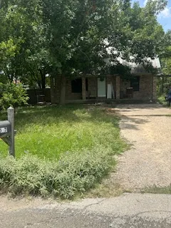 $230,000 | 1017 West 3rd Street, Taylor, TX 76574