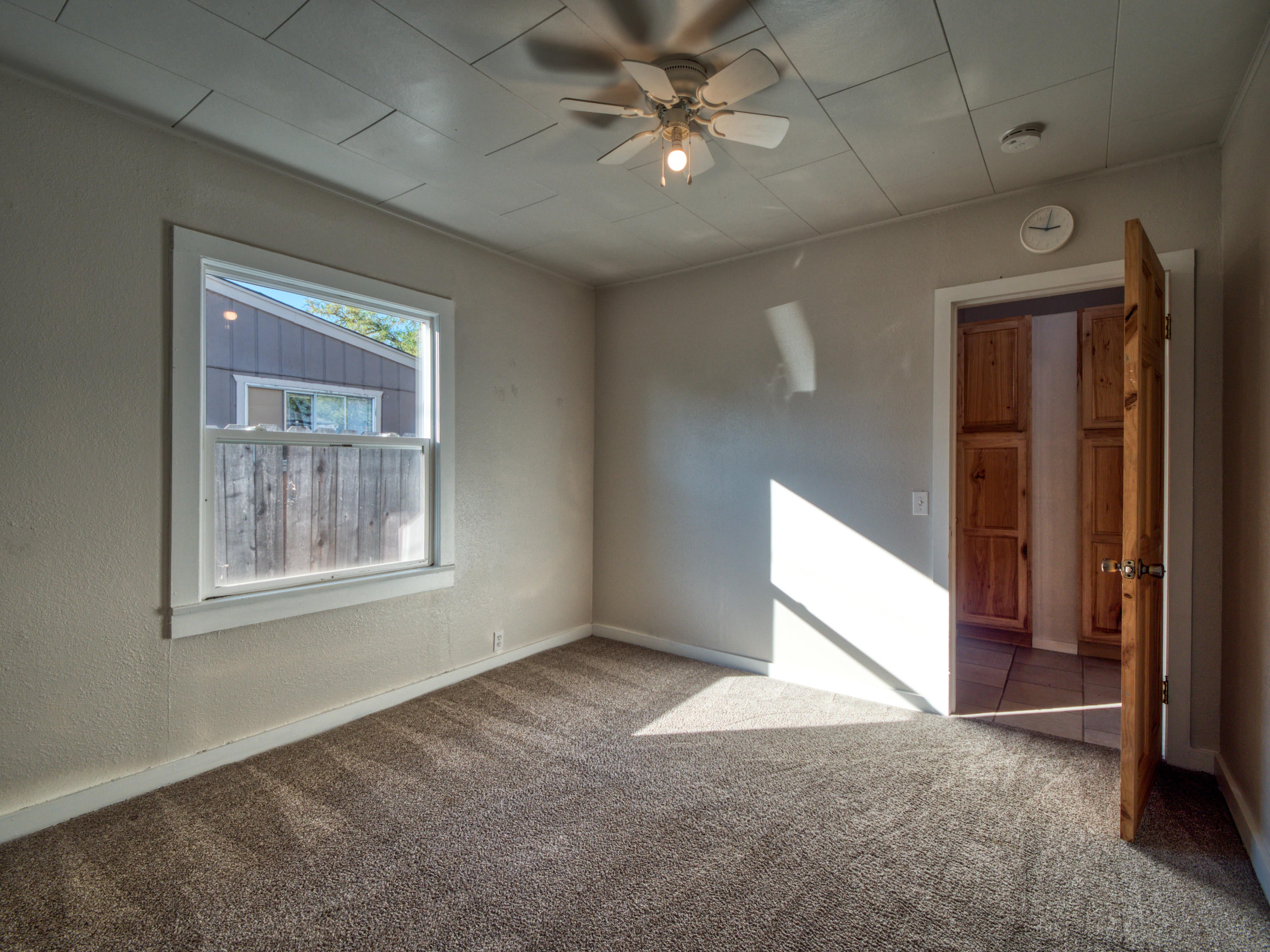 224 Freeman Road Central Point, OR 97502 - Photo 10 of 23 10