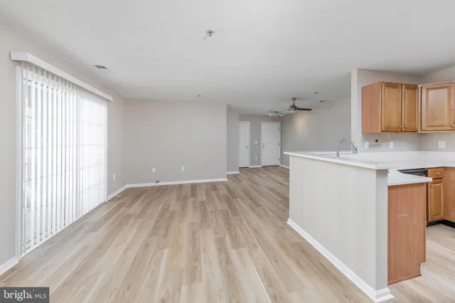 $2,300 | 117 Lionheart Lane, West Deptford, NJ 08086