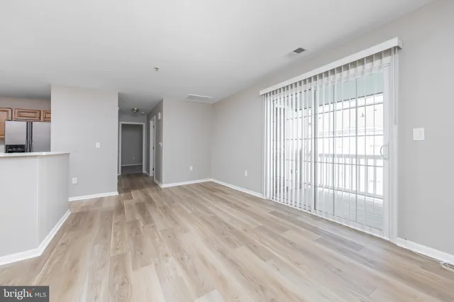 $2,300 | 117 Lionheart Lane, West Deptford, NJ 08086