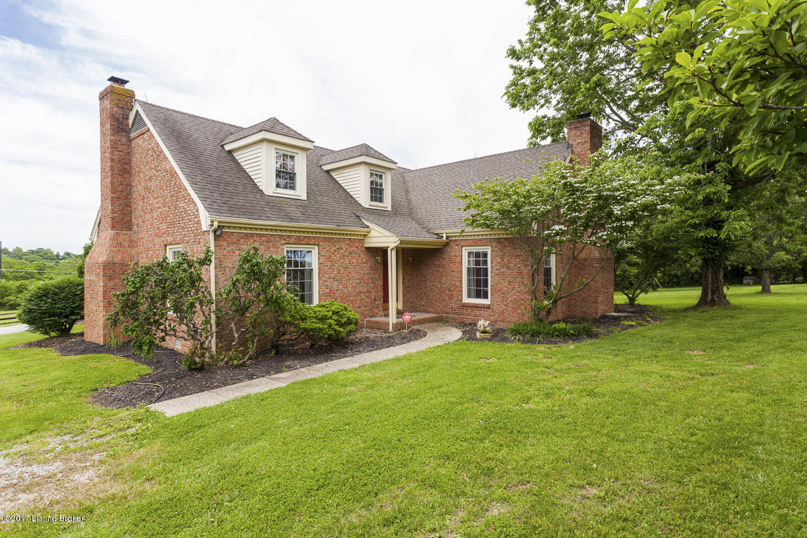 1802 Hunters Trace Road La Grange, KY 40031 - Photo 1 of 51 _MG_2333