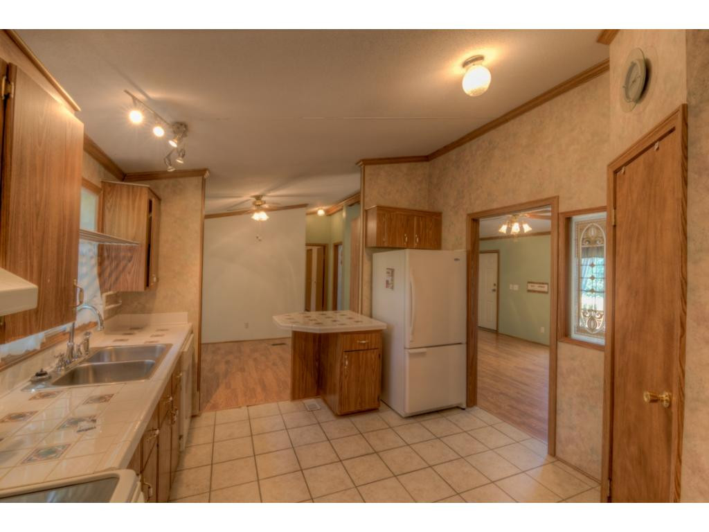 412 Mulberry Road Greeneville, TN 37745 - Photo 8 of 34 Photo 8