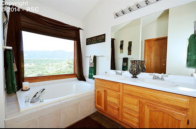 3235 Spaatz Road Monument, CO 80132 - Photo 13 of 25