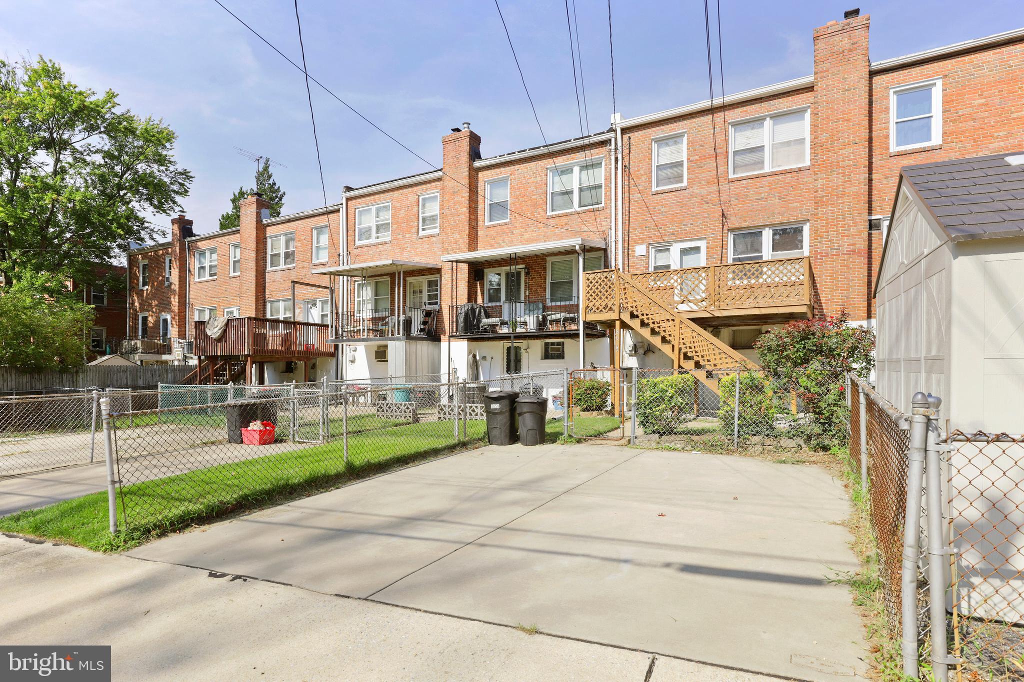 8659 Oak Road Baltimore, MD 21234 - Photo 45 of 50 2 Car Parking Pad