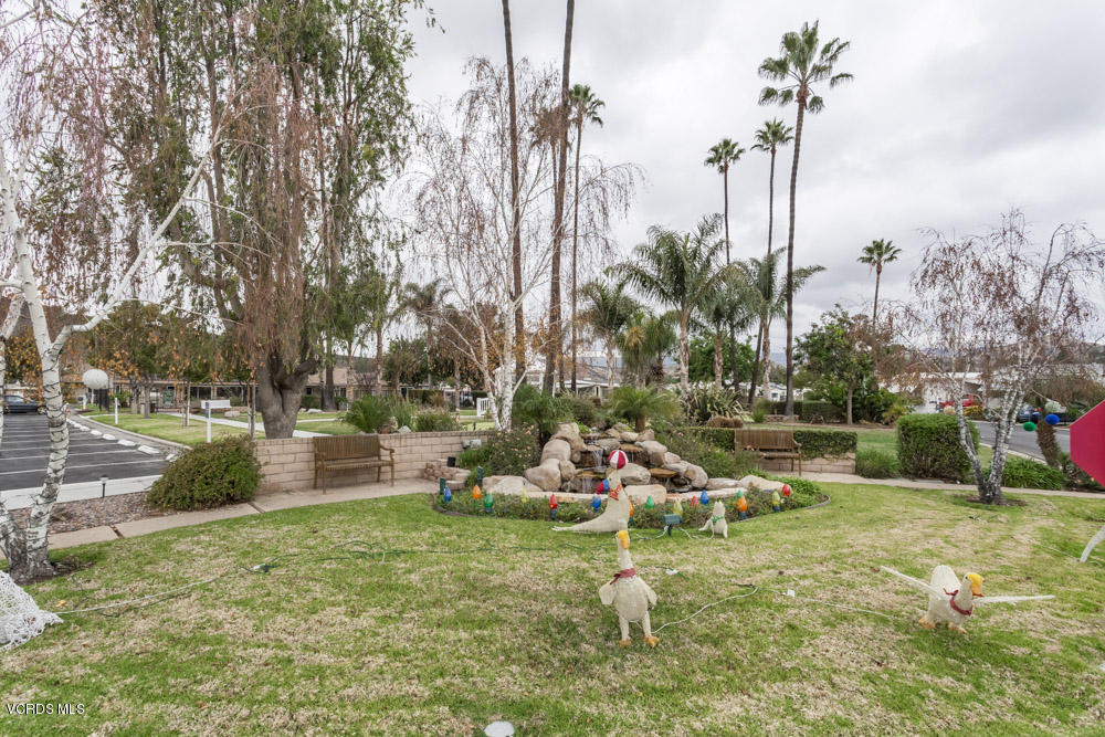 195 Tierra Rejada Road, Unit 15 Simi Valley, CA 93065 - Photo 27 of 28 TierraRejada_Low-18