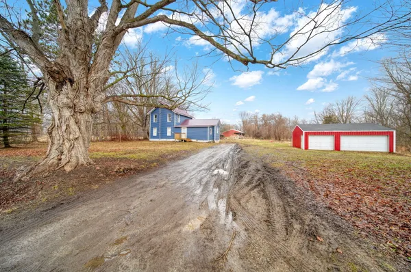 $210,000 | 13840 North Adams Road, Addison, MI 49220