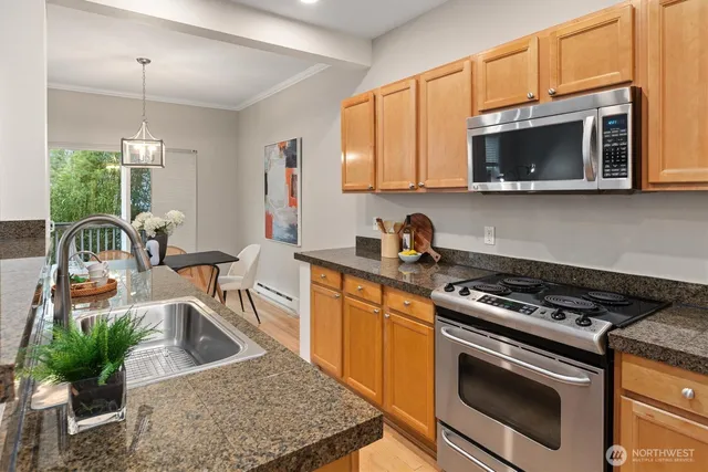 $750,000 | 6011 29th Avenue Southwest, Seattle, WA 98126