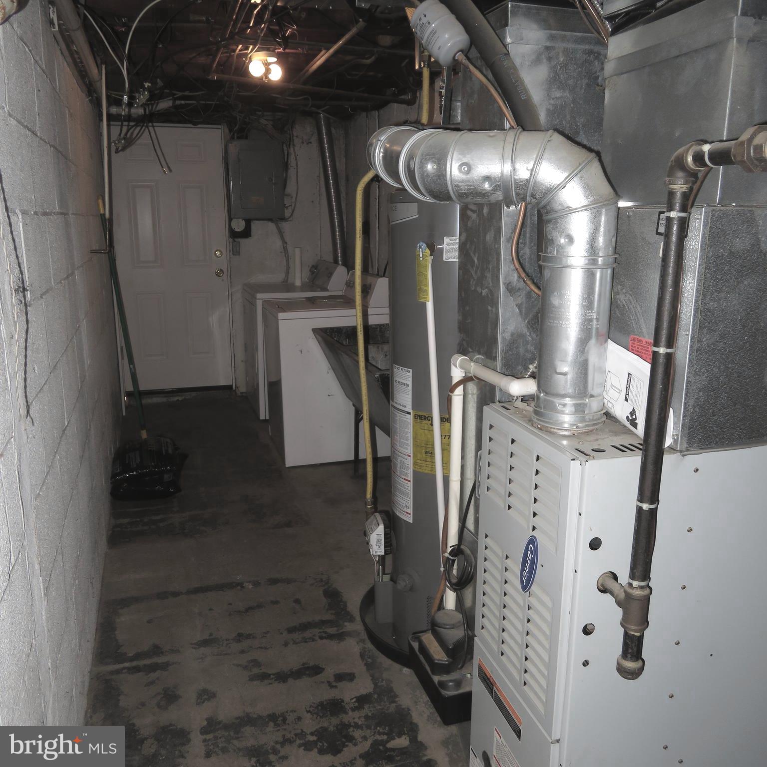 1949 Carter Road Folcroft, PA 19032 - Photo 14 of 26 GAS HEATER, LAUNDRY & EXIT