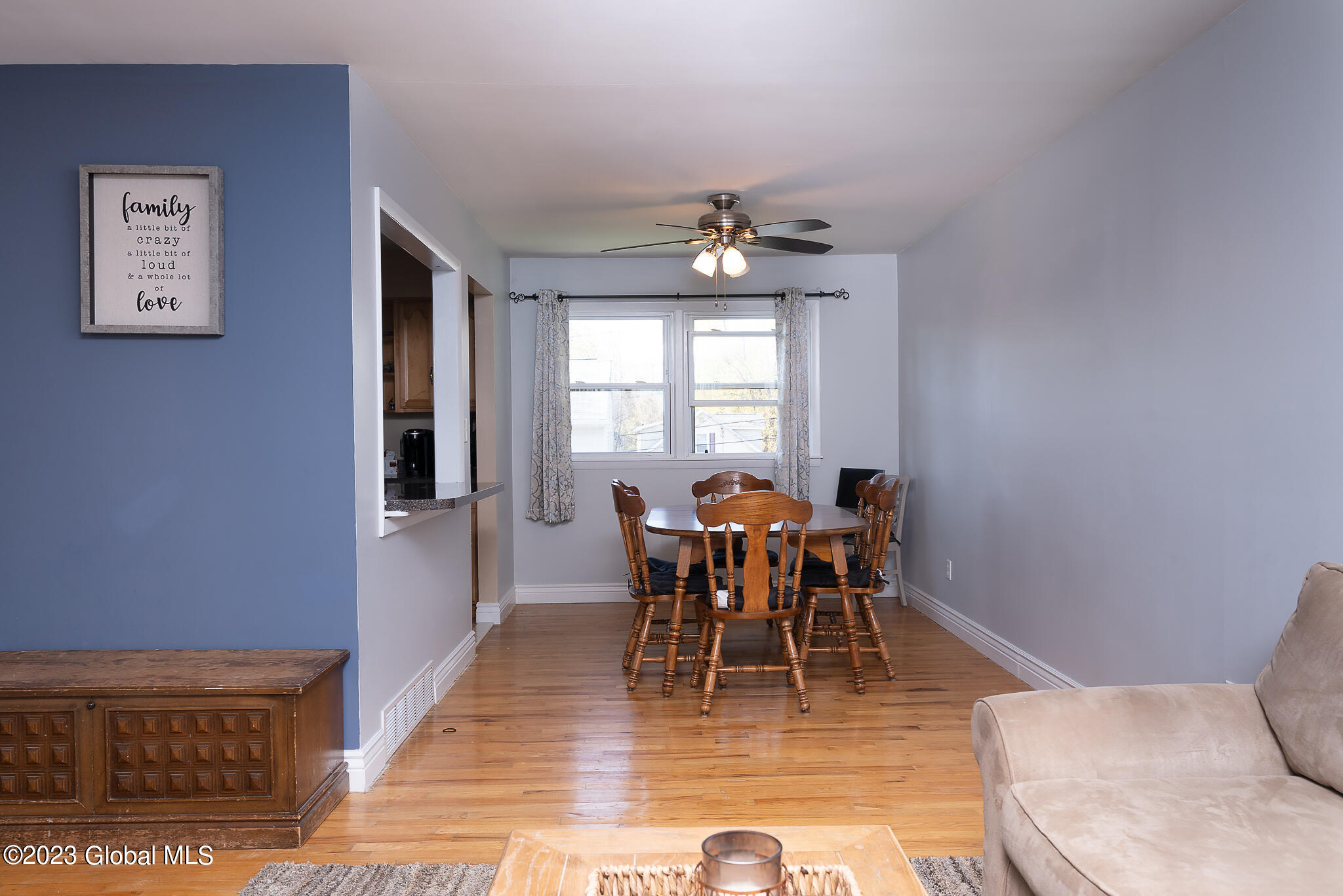 235 Starr Avenue Schenectady, NY 12304 - Photo 6 of 33 008-235-Starr-Ave