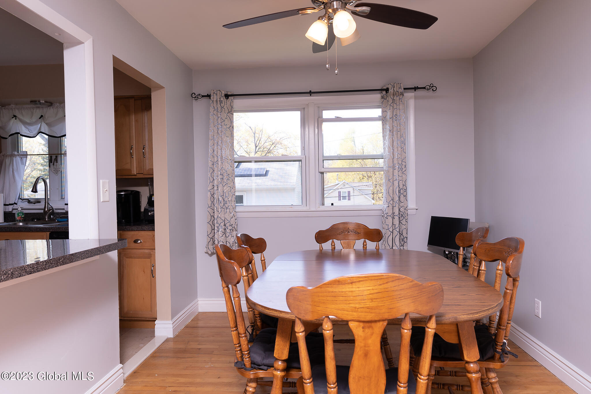 235 Starr Avenue Schenectady, NY 12304 - Photo 7 of 33 009-235-Starr-Ave
