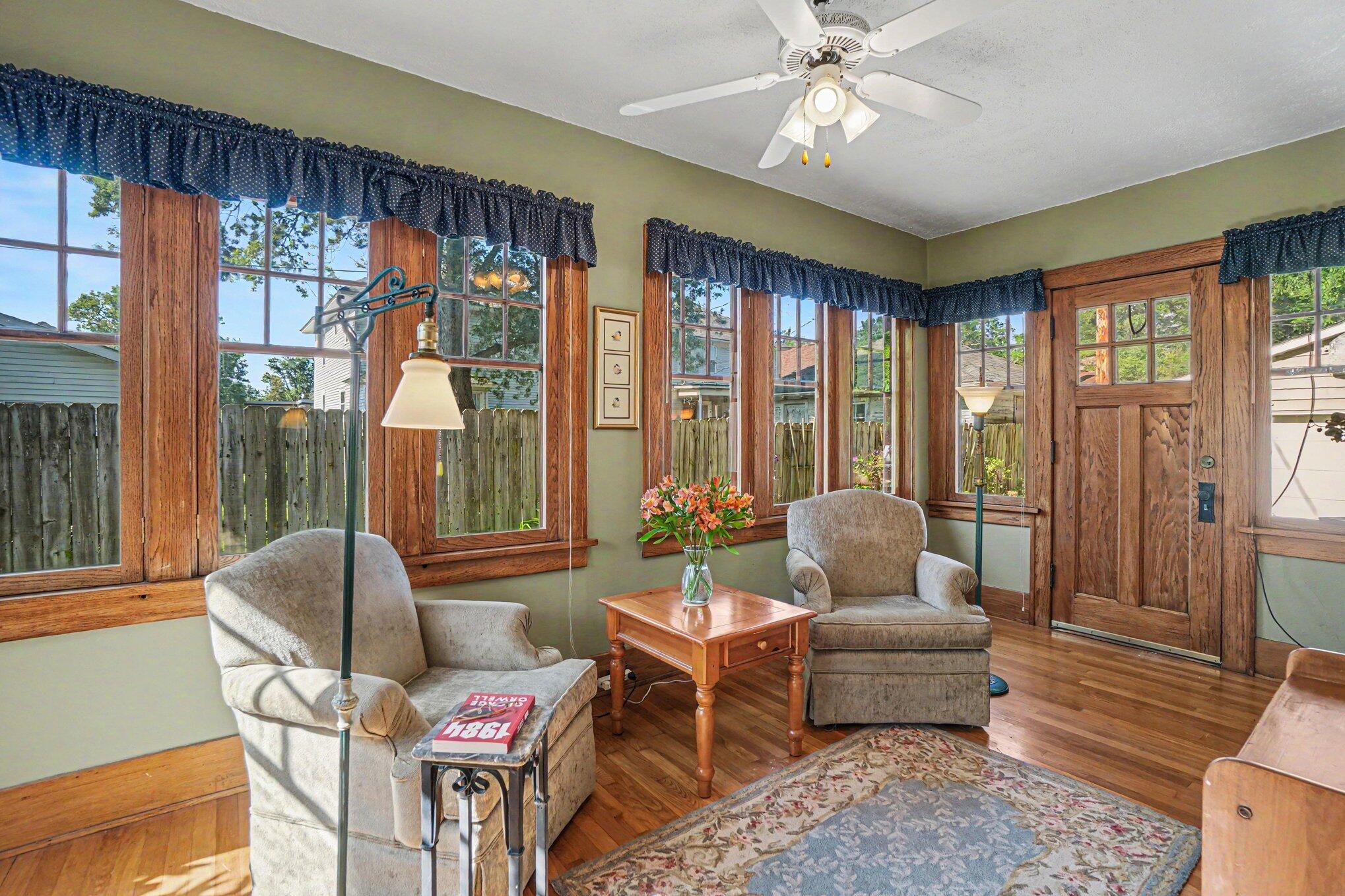 560 State Street Holland, MI 49423 - Photo 10 of 45 005_file_5831