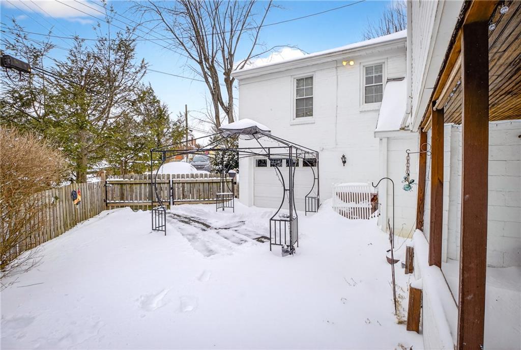 4241 Greenridge Road Pittsburgh, PA 15234 - Photo 38 of 50