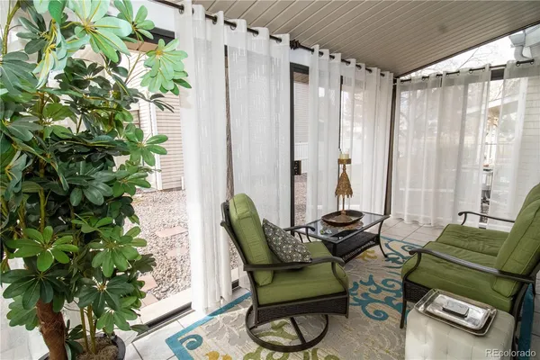 $412,500 | 2752 South Heather Gardens Way, Unit 13, Aurora, CO 80014