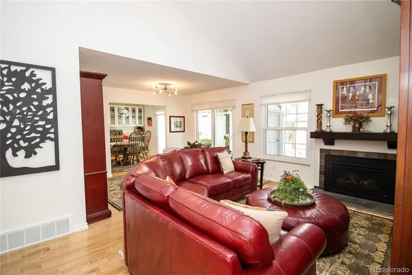$412,500 | 2752 South Heather Gardens Way, Unit 13, Aurora, CO 80014