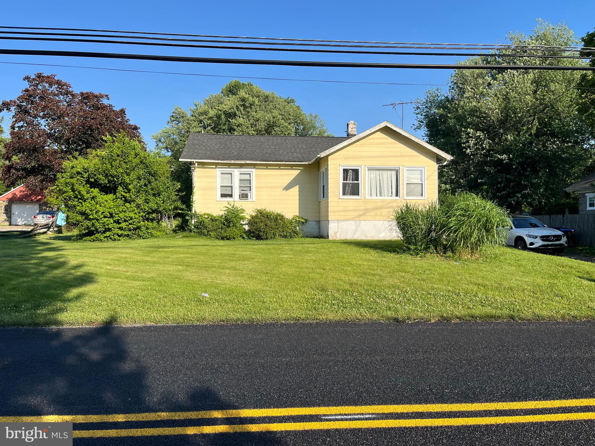 1837 Larkin Road Upper Chichester, PA 19061 - Photo 1 of 10