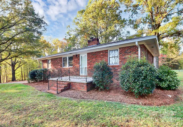 $2,200 | 3685 Old Salisbury-Concord Road, Concord, NC 28025