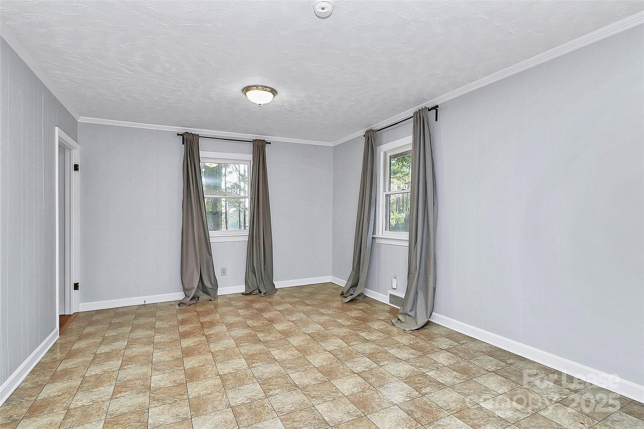 3685 Old Salisbury-Concord Road Concord, NC 28025 - Photo 14 of 33 a view of an empty room and window